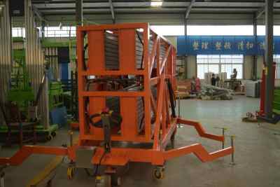 哈密高空作業(yè)升降梯登車橋 專業(yè)品質(zhì)，安全至上