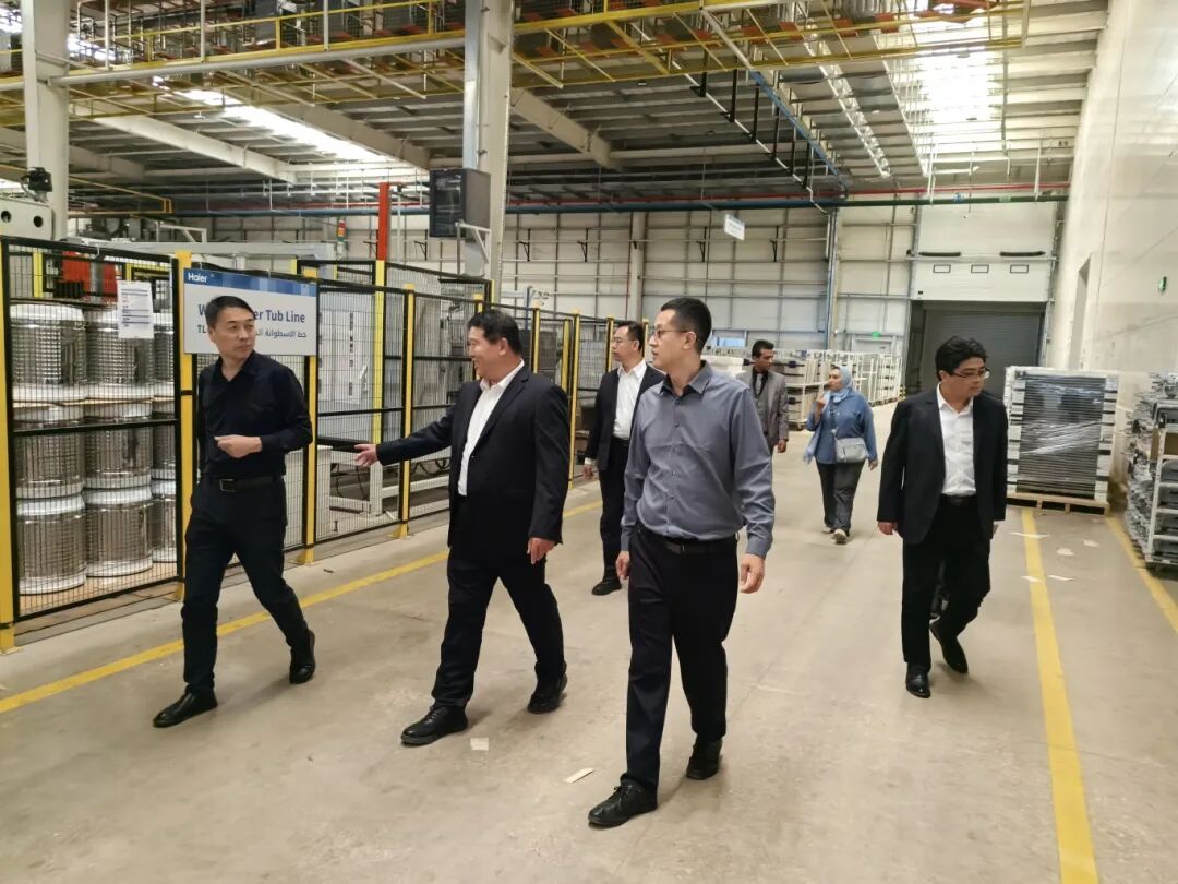 青島港灣職業技術學院校長趙慶松率團訪問阿聯酋、埃及，深化“一帶一路”職教合作與技術交流